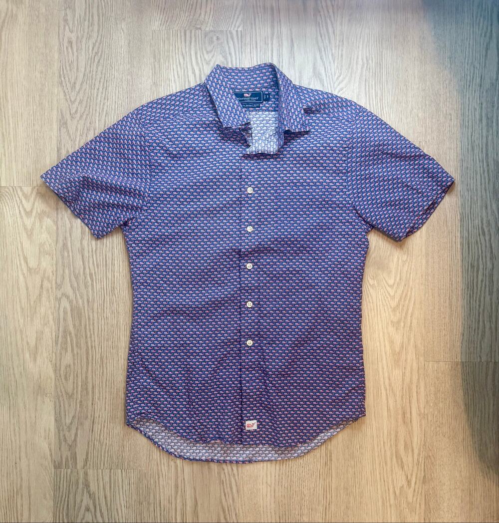 Vineyard Vines Slim Fit Murray Shirt – Flag Whale Short Sleeve Button‑Up Size S